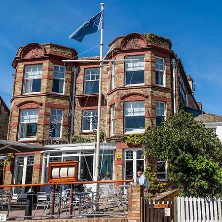 The Seaview Hotel And Restaurant Eksteriør billede