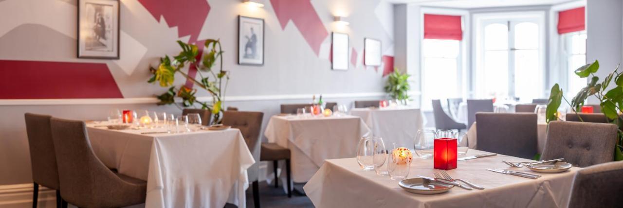 The Seaview Hotel And Restaurant Eksteriør billede