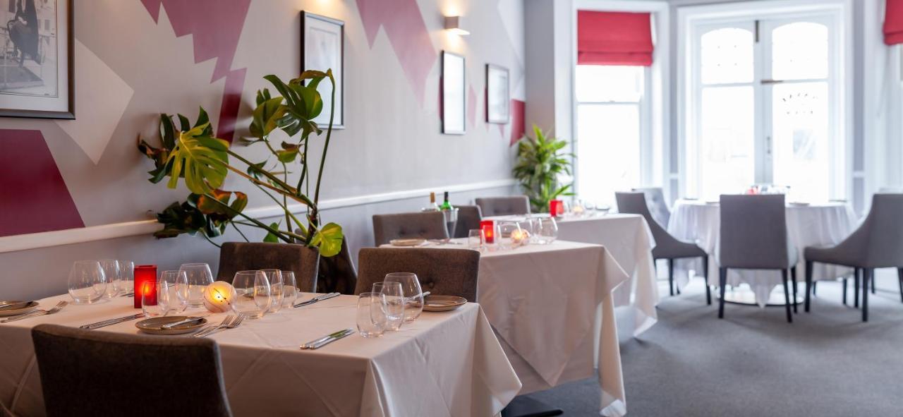 The Seaview Hotel And Restaurant Eksteriør billede